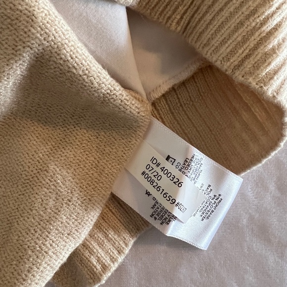 XL NWOT EXPRESS FAUX LEATHER PIECED HIGH SLIT SWEATER Long Sleeve Top Winter
NE - Picture 14 of 14